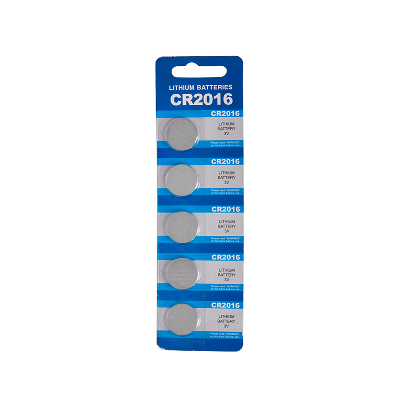 How does insufficient wettability of the separator in an industrial button battery cell affect performance?